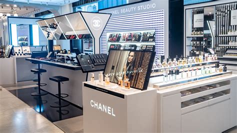 CHANEL PRINTEMPS HAUSSMANN.